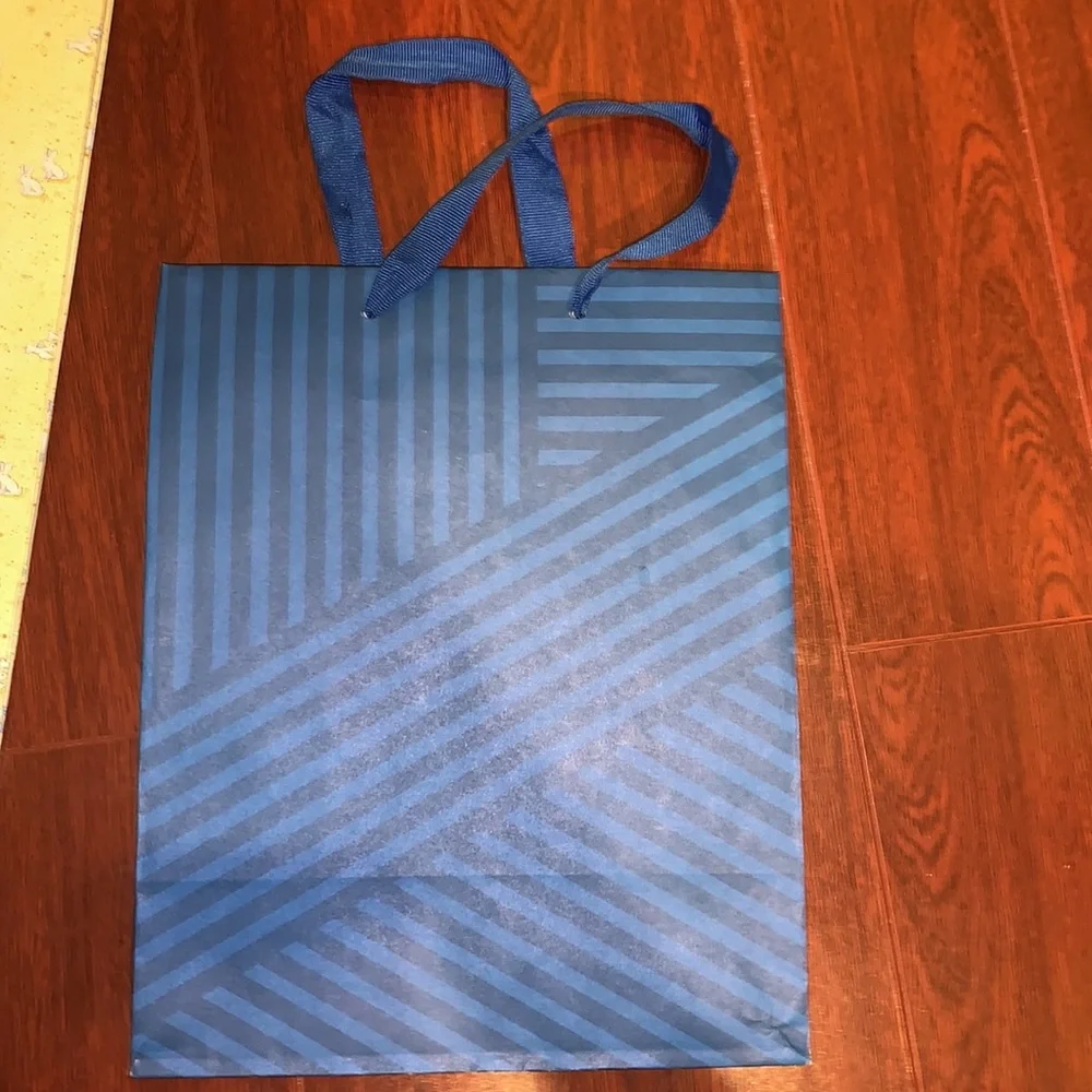 3 hallmark gift bags
